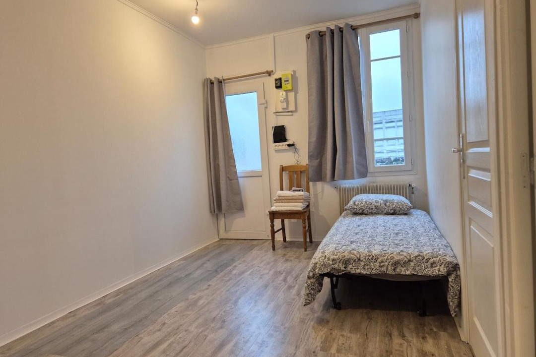 Photo of Bedroom in Saint-Etienne-du-Rouvray