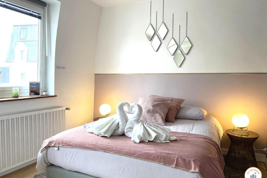 Photo of Bedroom in Trouville-sur-Mer