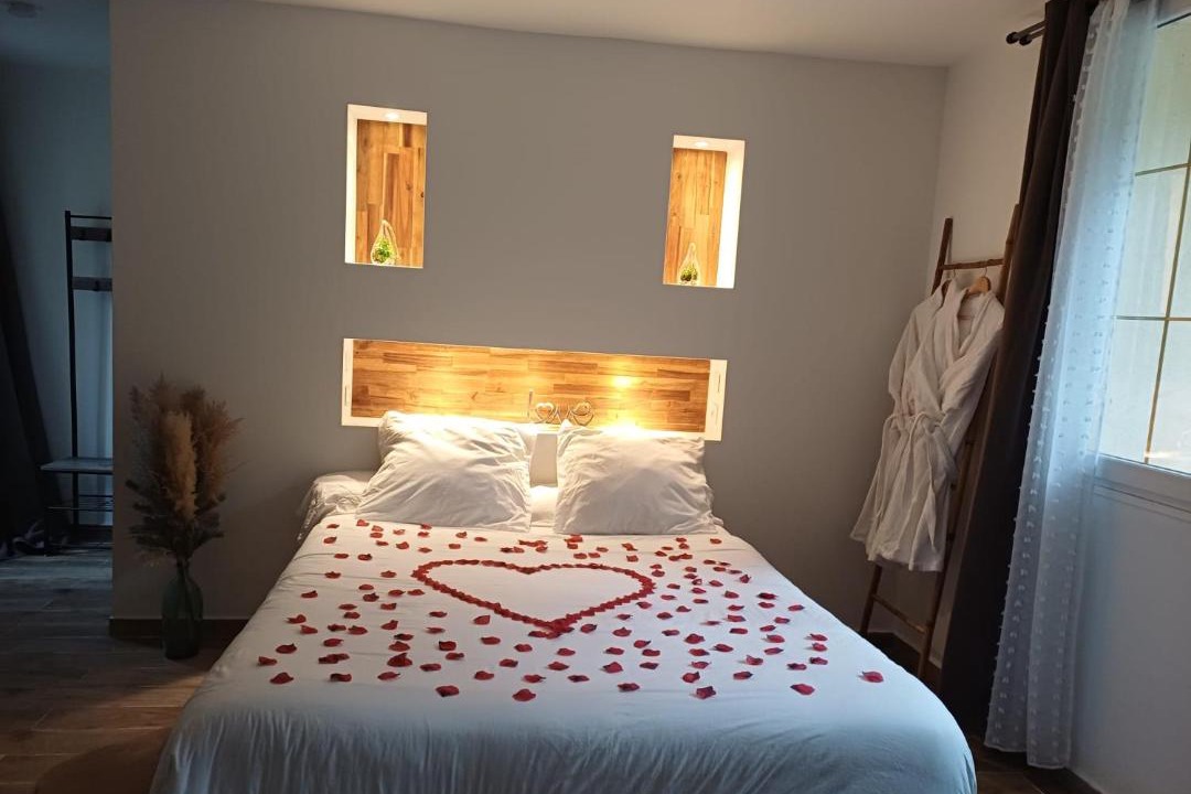 Photo of Bedroom in Saint-Prix