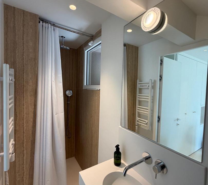 Photo of Bathroom in Le Pecq