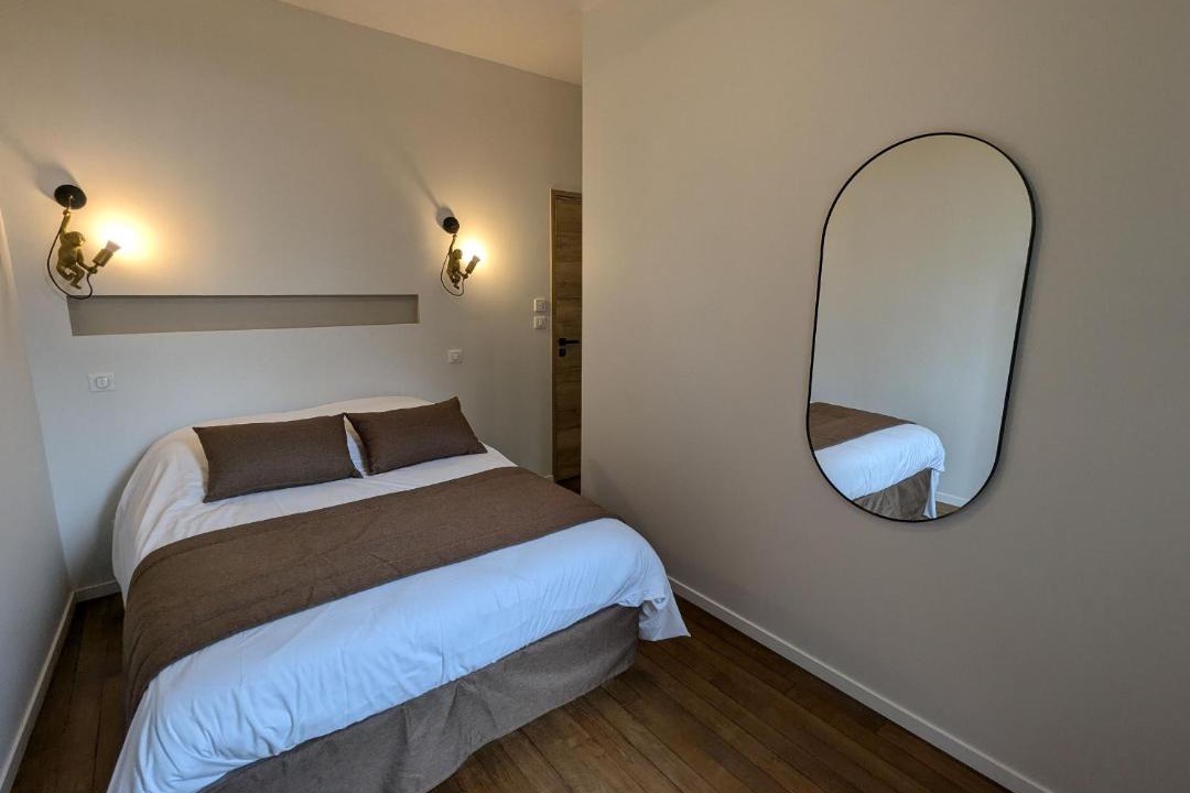 Photo of Bedroom in Lorcy