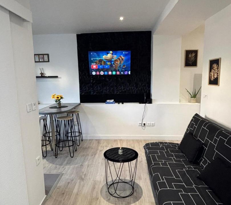 Photo of Livingroom in Arpajon