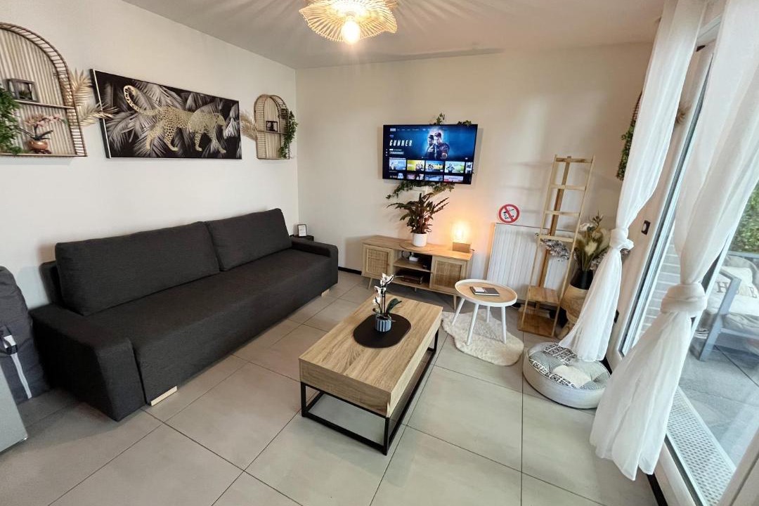 Photo of Livingroom in Romainville