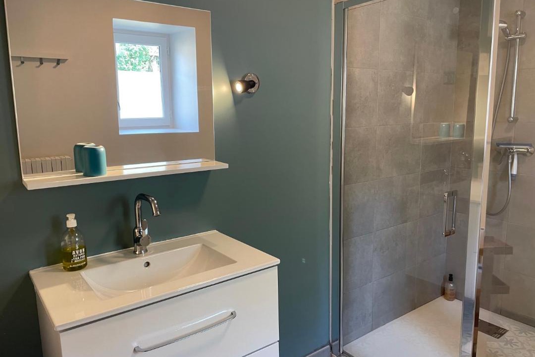 Photo of Bathroom in La Celle-sous-Gouzon
