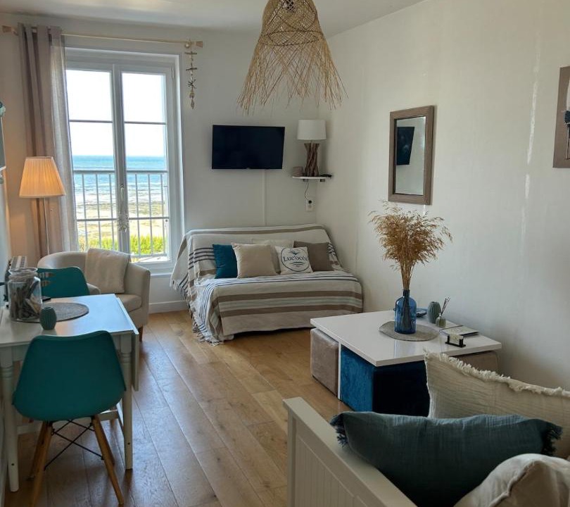 Photo of Livingroom in Luc-sur-Mer