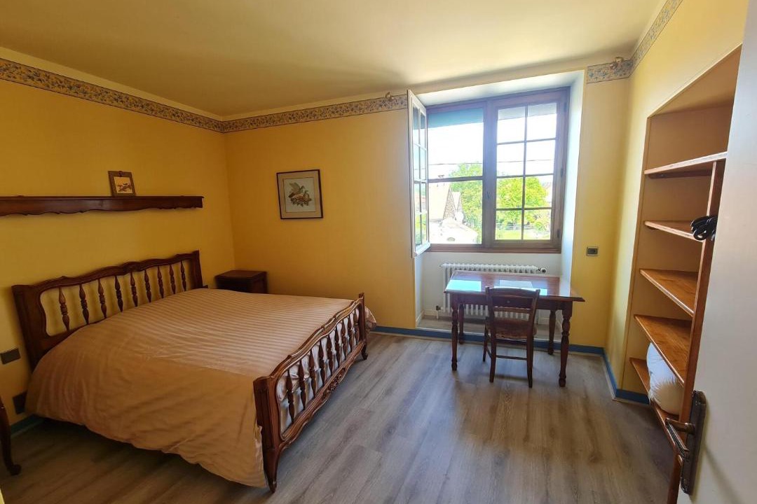 Photo of Bedroom in Vault-de-Lugny