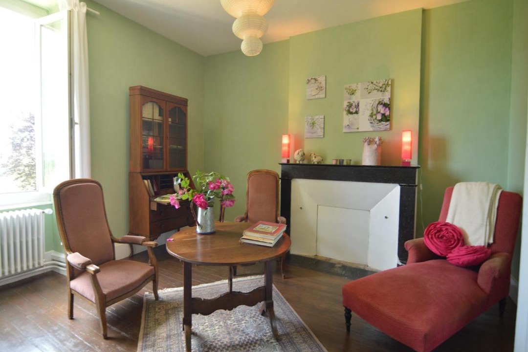 Photo of Livingroom in Champvert