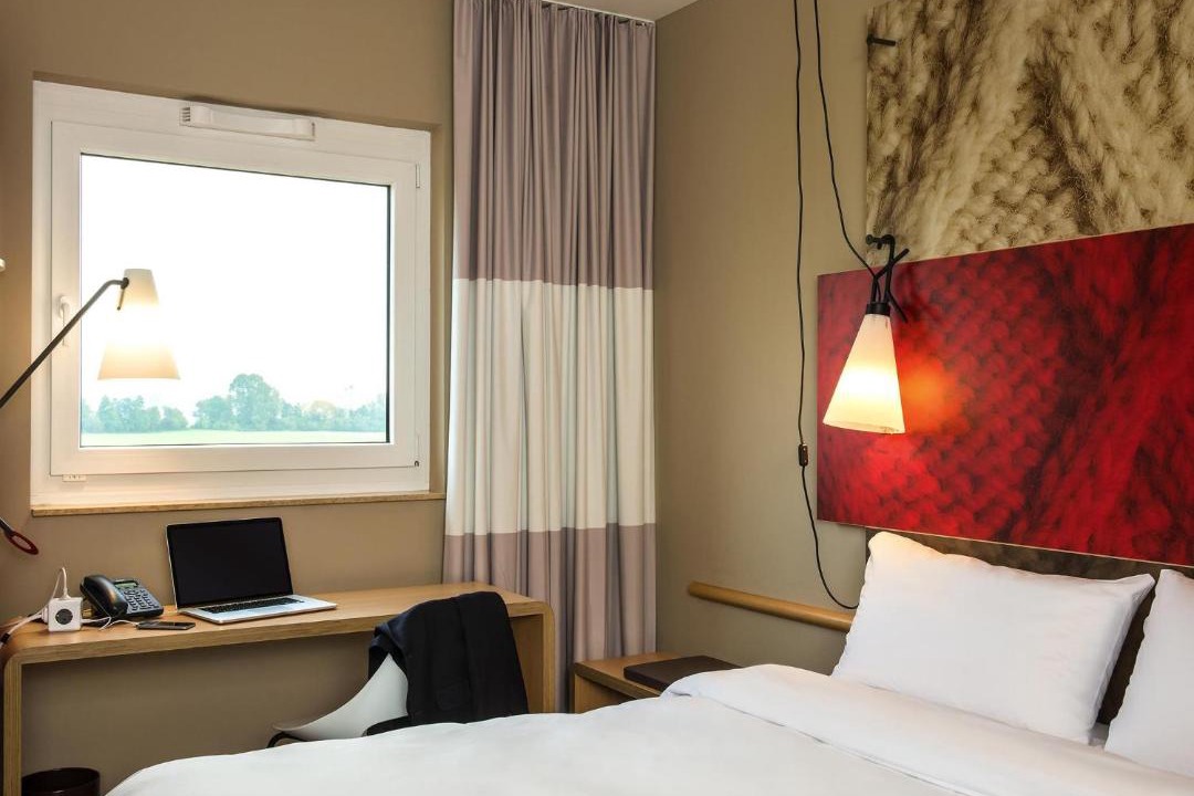 Photo of Bedroom in Fontaine-Notre-Dame