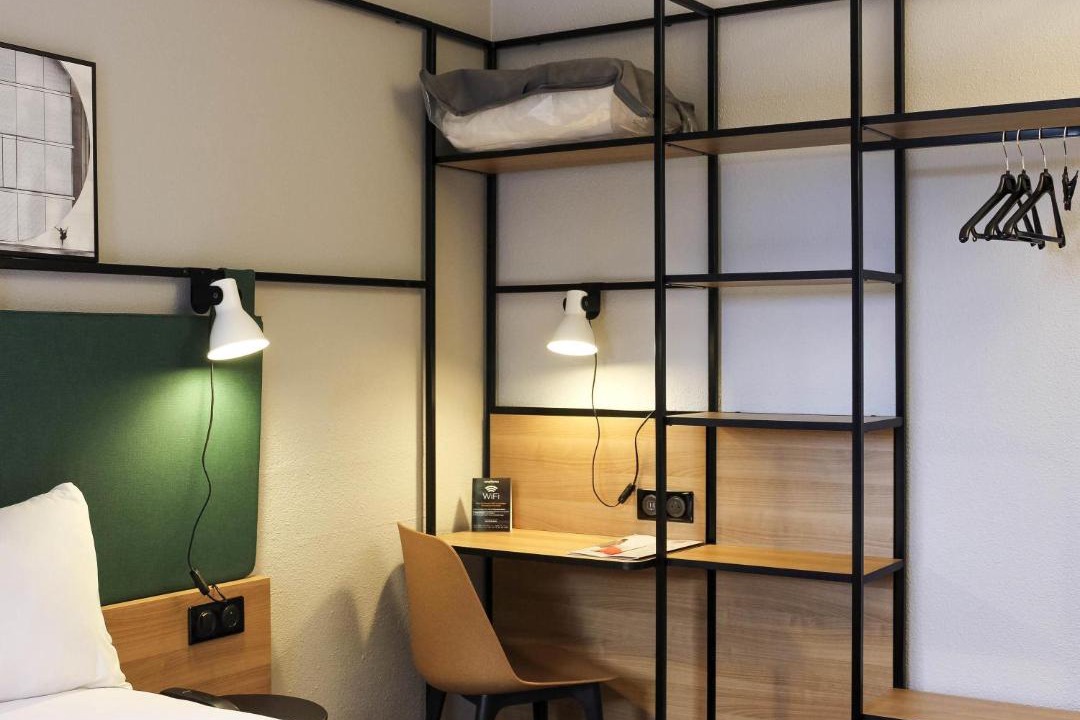 Photo of Bedroom in Courcouronnes