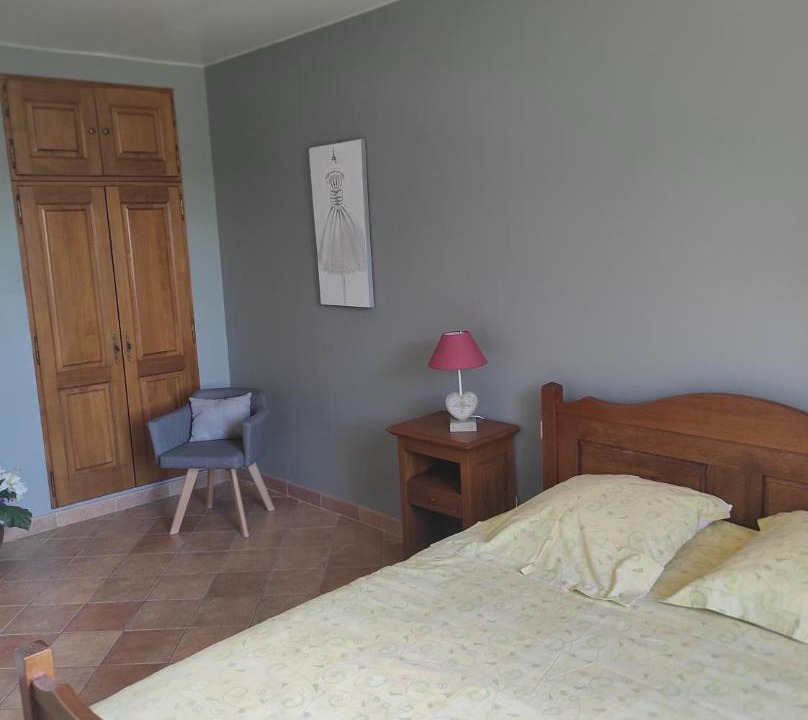 Photo of Bedroom in Asquins