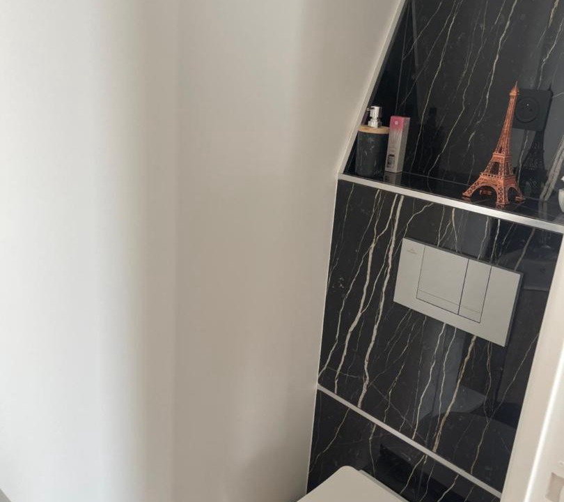 Photo of Bathroom in Mery-sur-Marne
