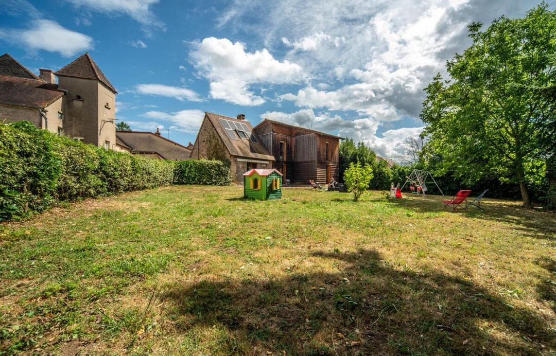Photo of Others in Savigny-sur-Grosne