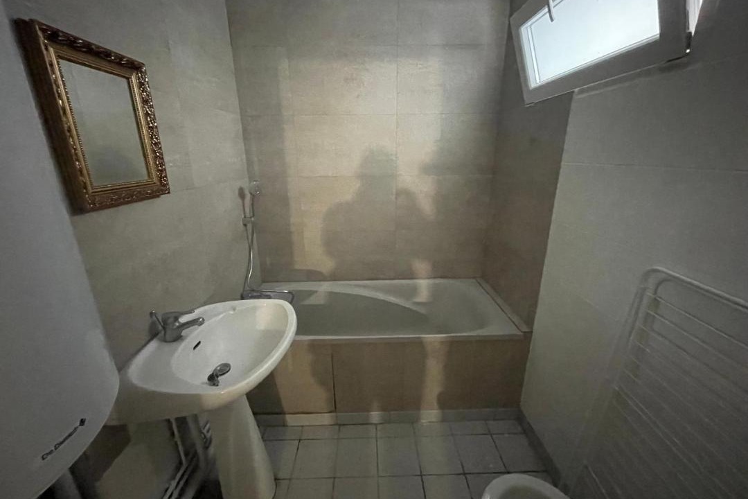 Photo of Bathroom in Cambrai