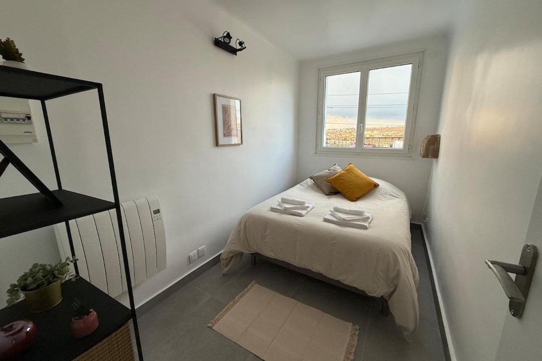 Photo of Bedroom in Neuilly-sur-Marne