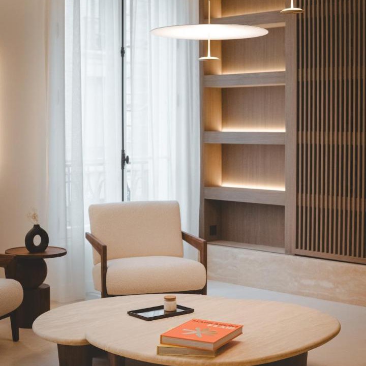 Photo of Livingroom in Champs-Elysees