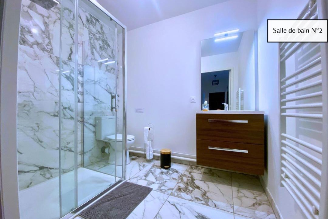 Photo of Bathroom in Laon Sud