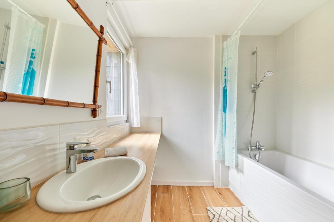 Photo of Bathroom in Saint-Michel-de-Livet