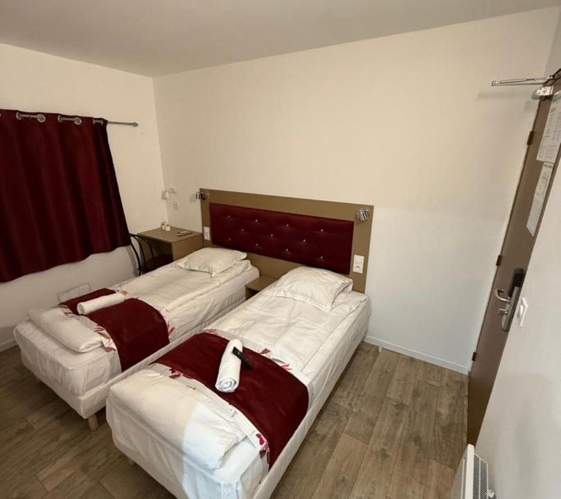 Photo of Bedroom in Crouy
