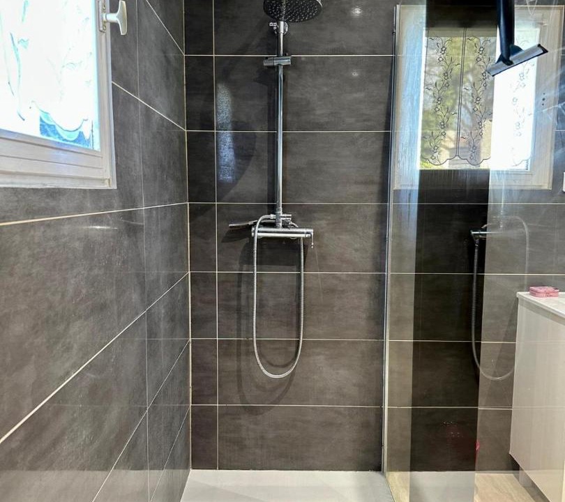 Photo of Bathroom in Ermenonville