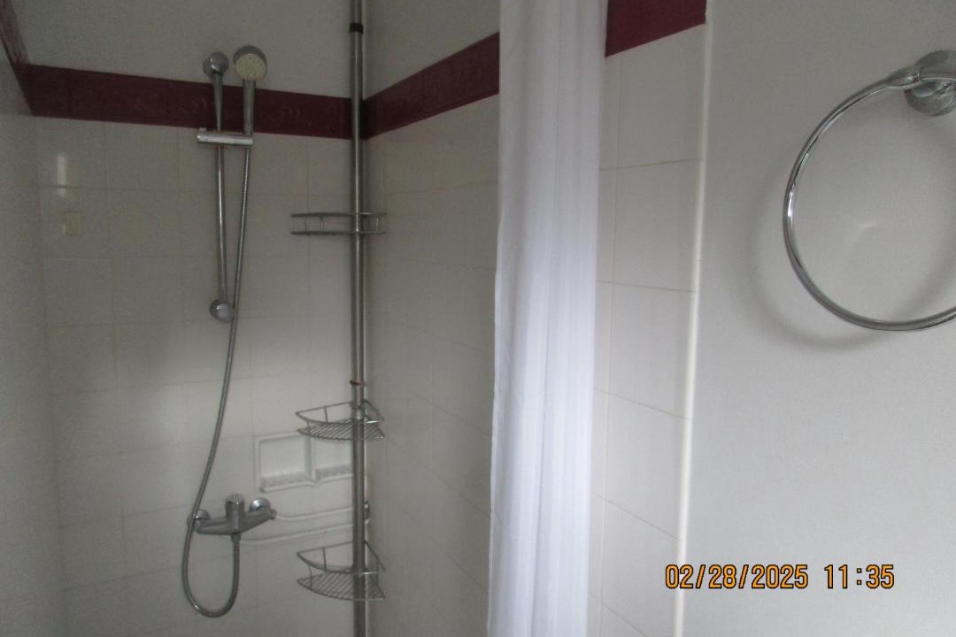 Photo of Bathroom in Neuvy-sur-Barangeon