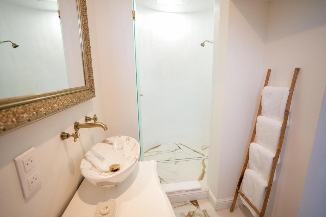 Photo of Bathroom in Hardricourt