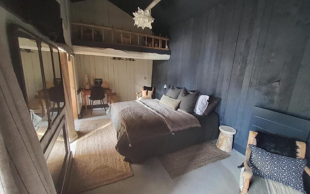 Photo of Bedroom in Crottet