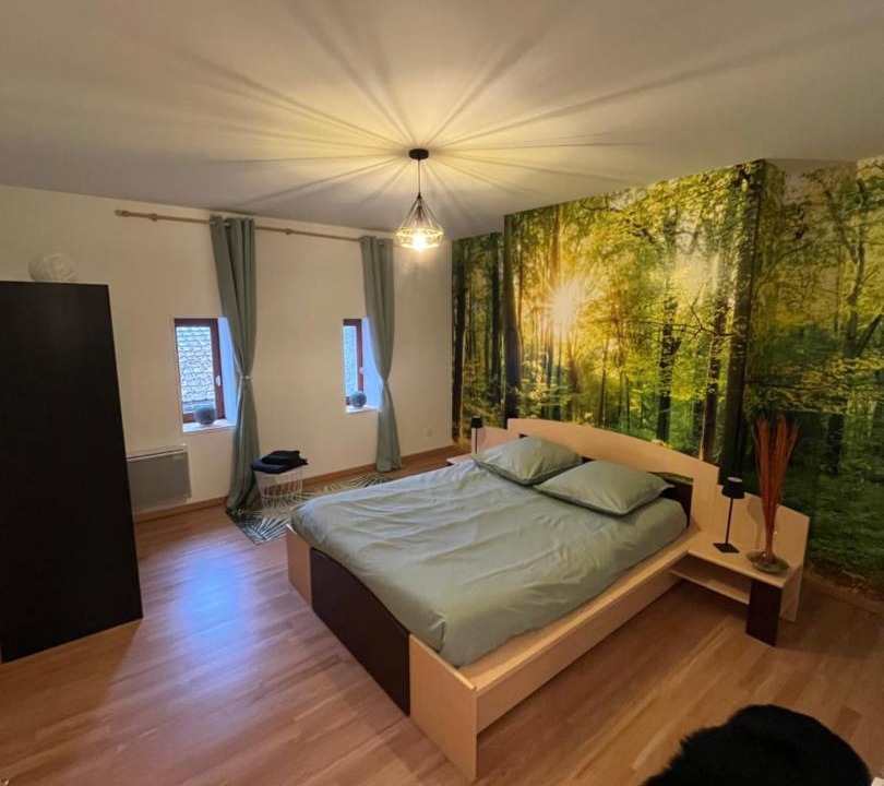 Photo of Bedroom in Deville