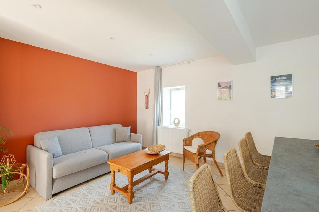Photo of Livingroom in Autun