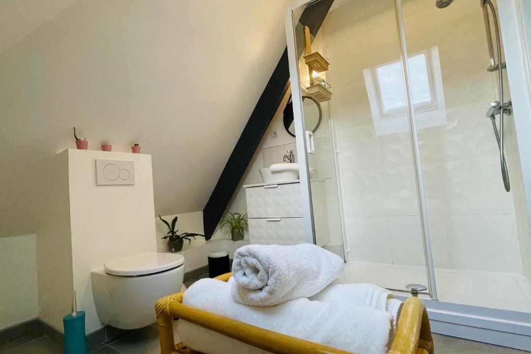 Photo of Bathroom in Saint-Pierre-du-Vauvray