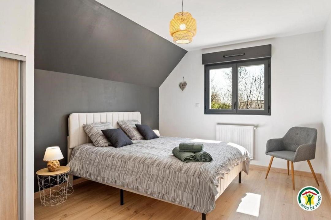 Photo of Bedroom in Crasville-la-Mallet