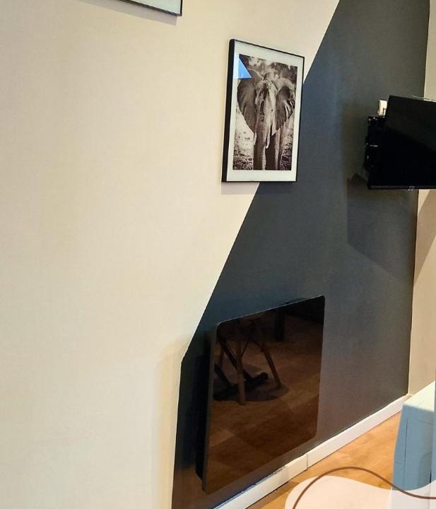 Photo of Livingroom in Lens