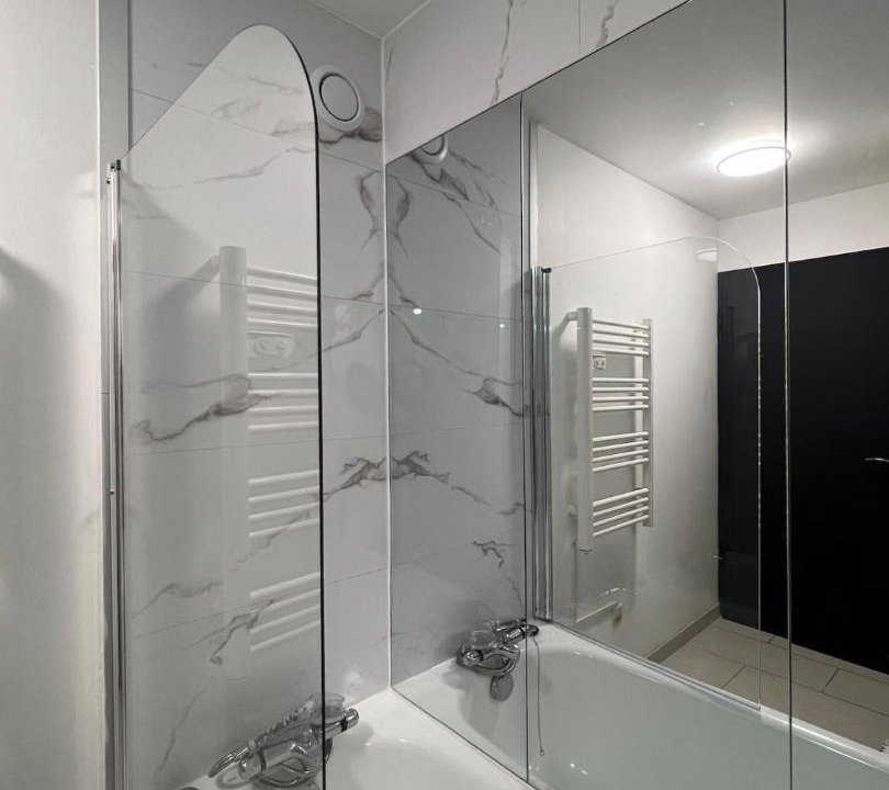Photo of Bathroom in Vaureal