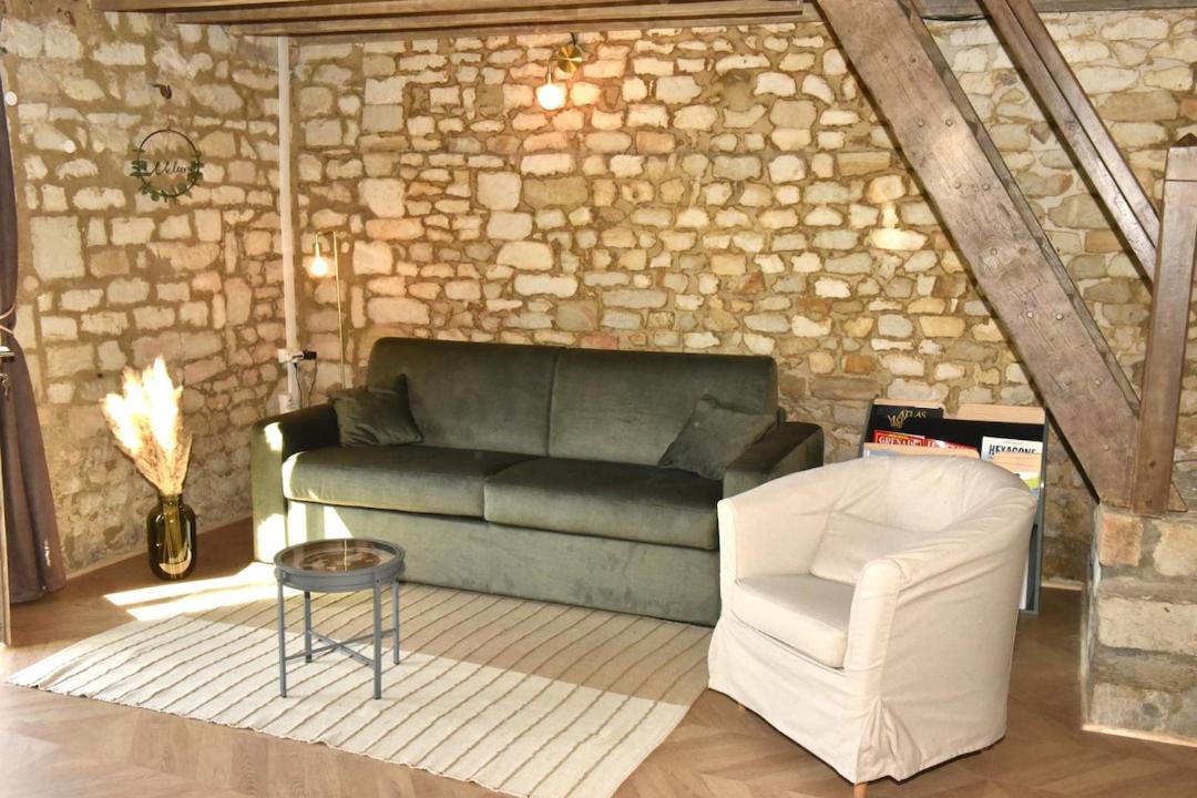 Photo of Livingroom in Thierache Sambre et Oise