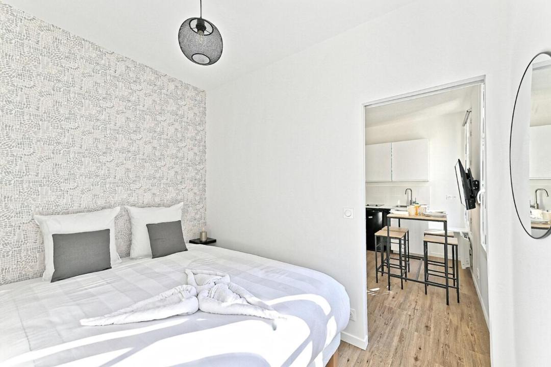 Photo of Bedroom in Quinze-Vingts
