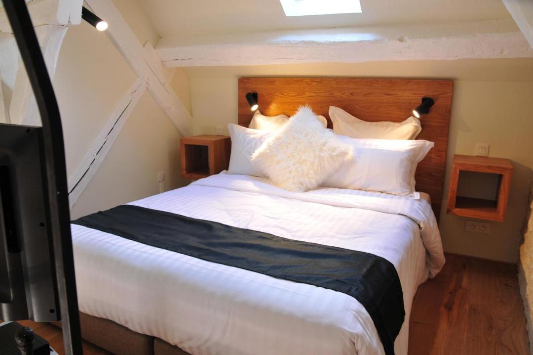 Photo of Bedroom in Vezelay