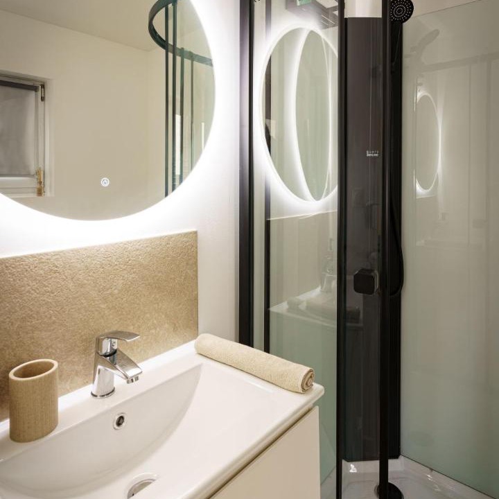 Photo of Bathroom in Cambrai