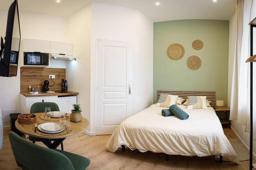 Photo of Bedroom in Cambrai
