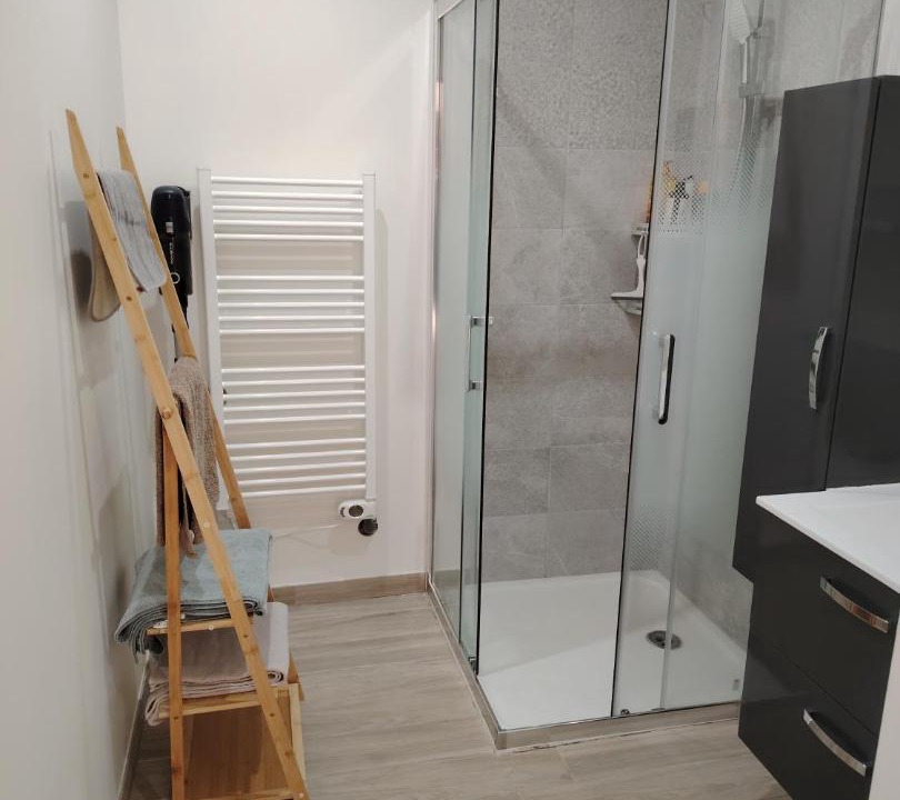 Photo of Bathroom in Jaux