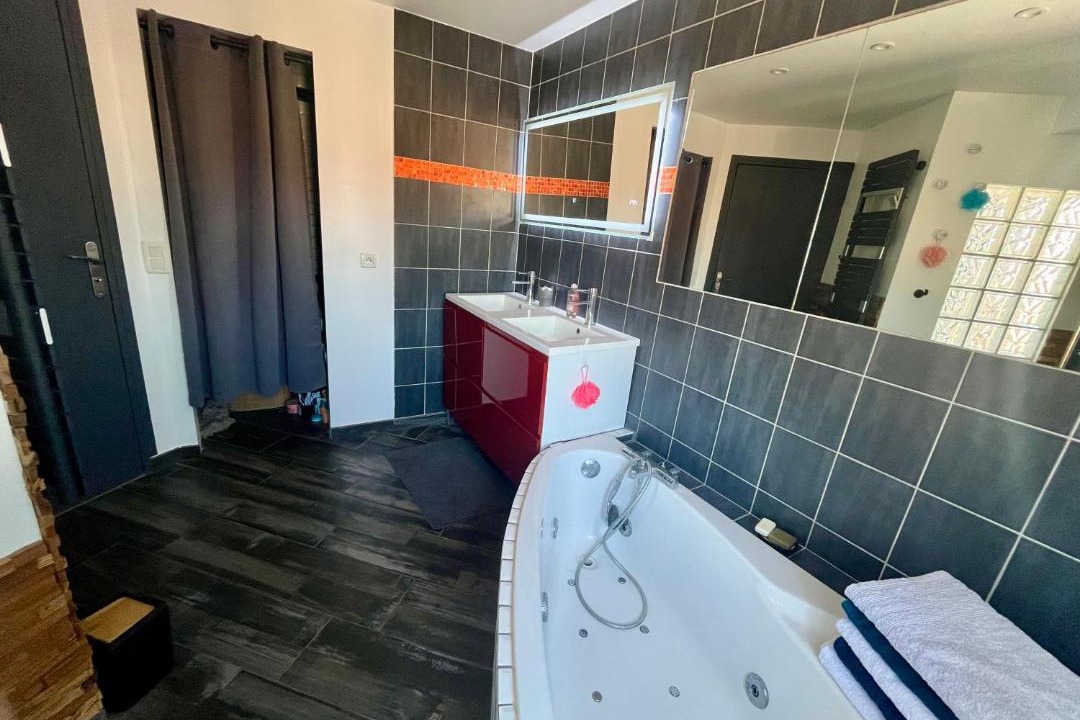 Photo of Bathroom in Roubaix