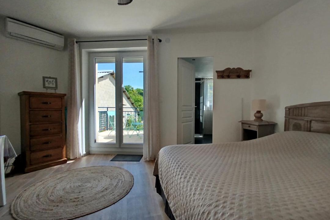 Photo of Bedroom in Nogent-l'Artaud
