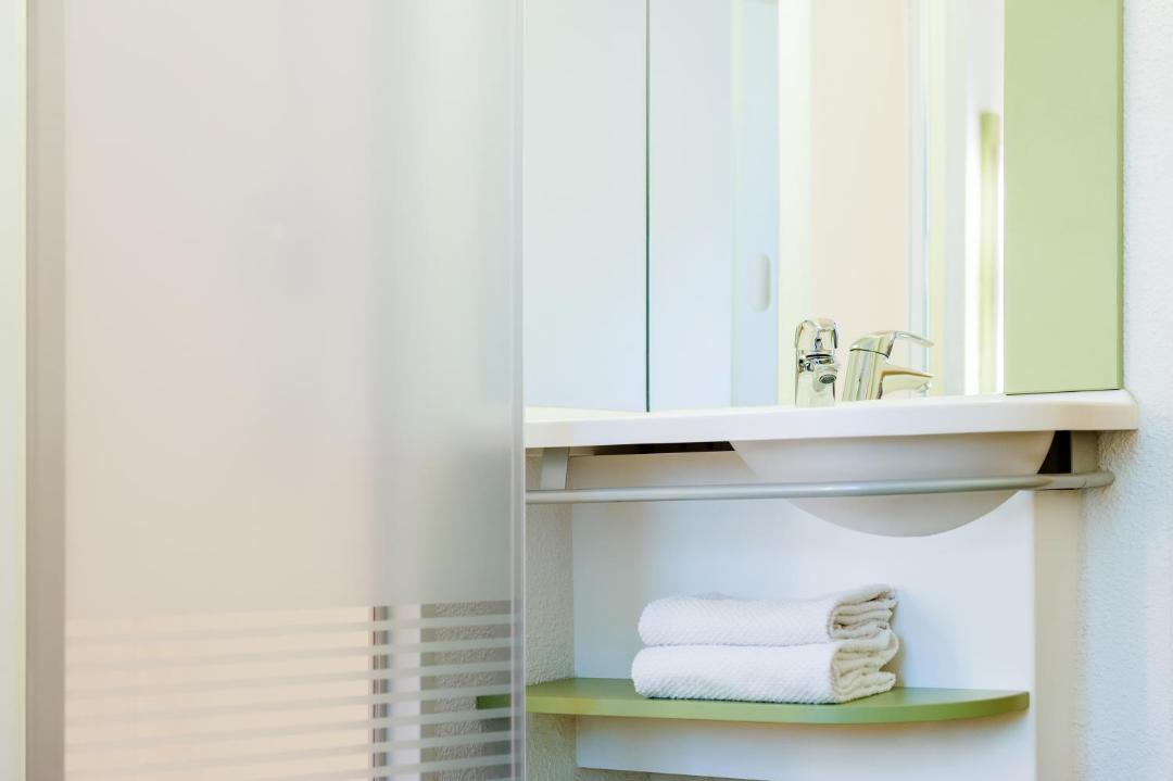 Photo of Bathroom in Bry-sur-Marne