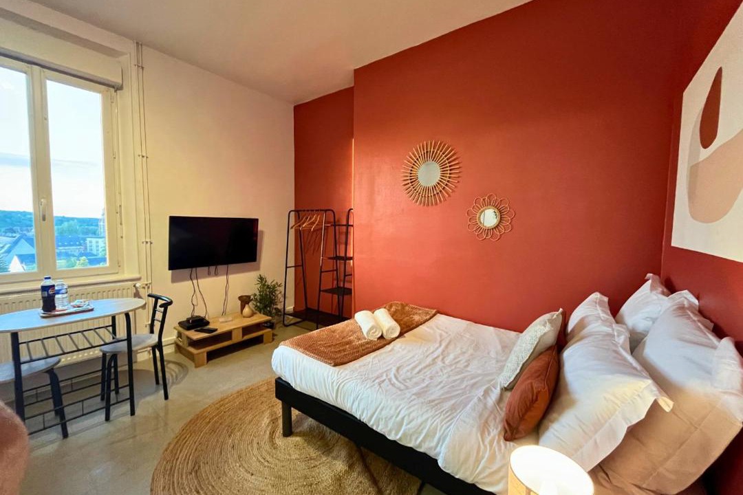 Photo of Bedroom in Evreux