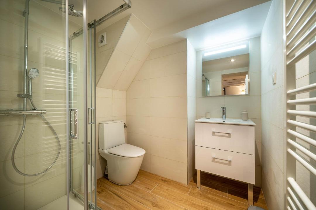 Photo of Bathroom in Bonnieres-sur-Seine