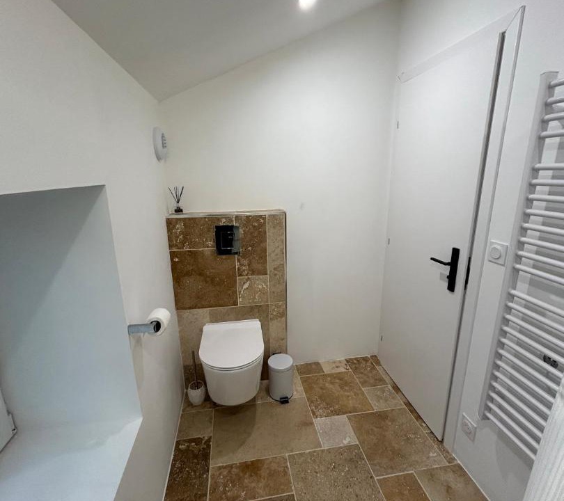 Photo of Bathroom in Chaintre