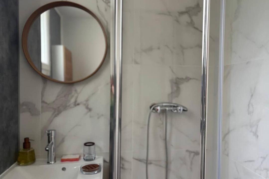 Photo of Bathroom in Epinay-sur-Seine