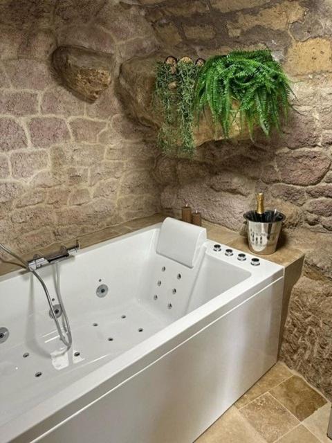 Photo of Bathroom in Pierrefonds