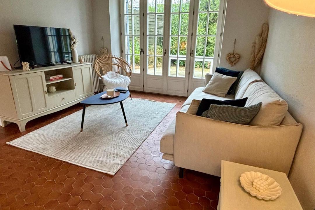Photo of Livingroom in Mortefontaine