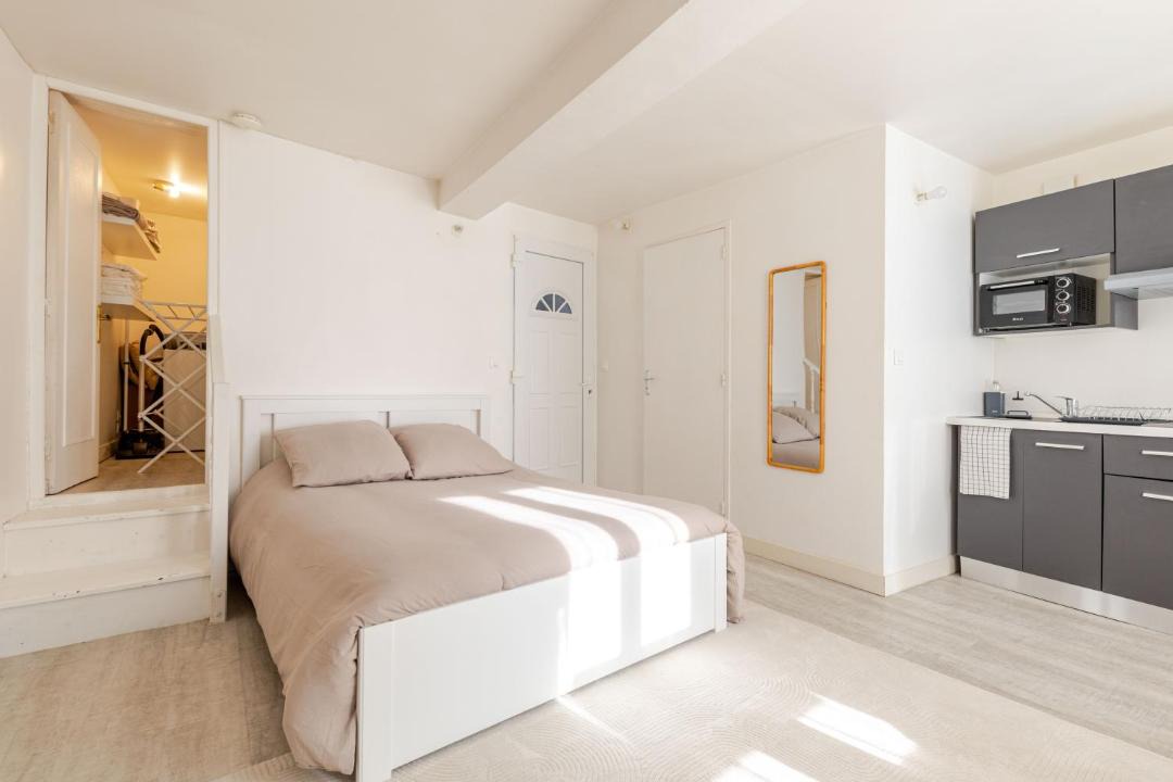 Photo of Bedroom in Elbeuf