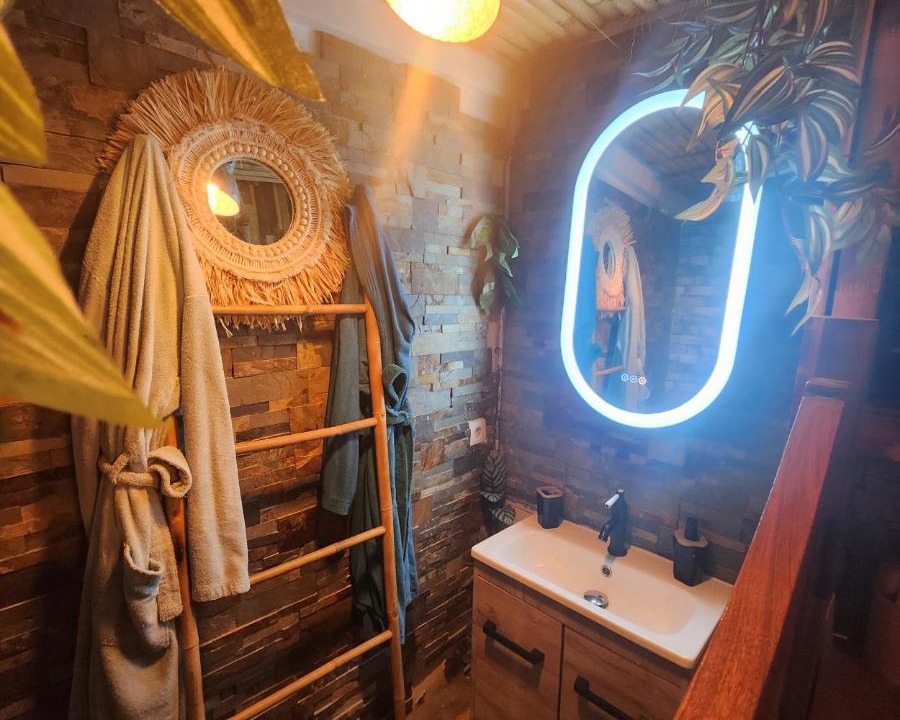 Photo of Bathroom in Conde-Sainte-Libiaire