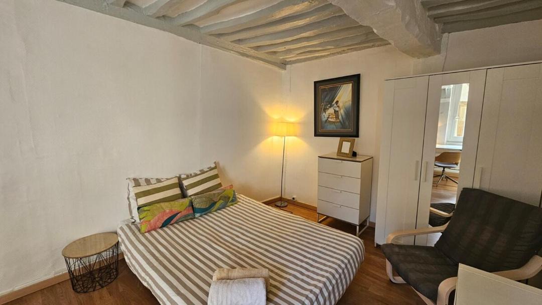 Photo of Bedroom in Quartier Vieux Marche-Cathedrale
